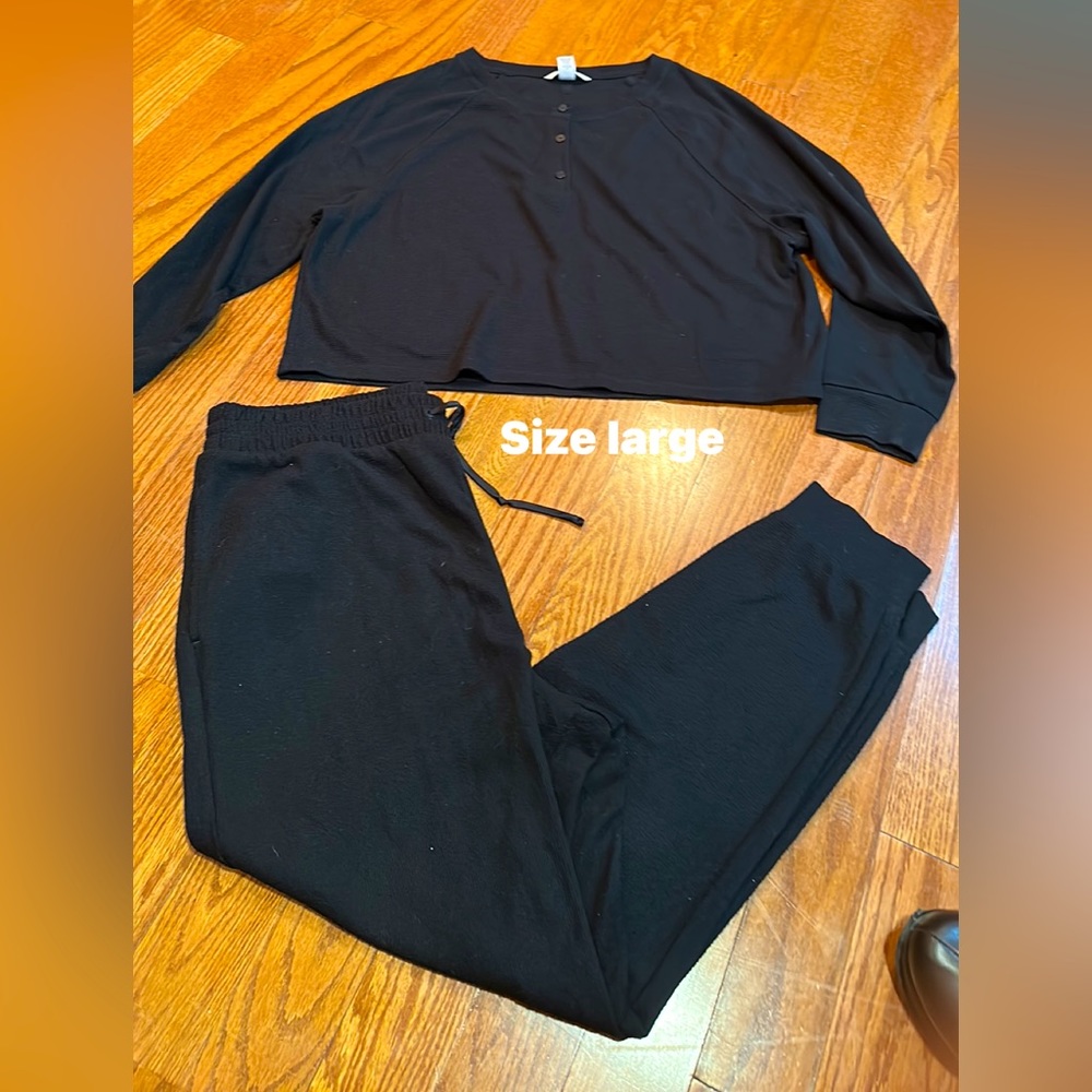 Victoria Secret Lounge Set